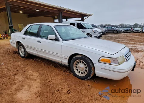 1998 Ford Crown Victoria Lx z USA, uszkodzony, nr VIN 2FAFP74W4WX107243